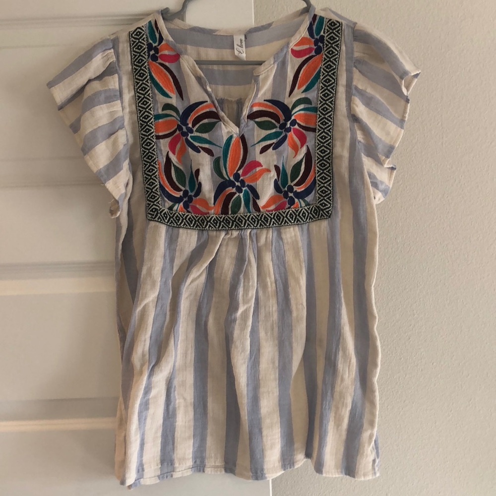 Stripe top